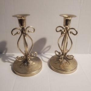 Decorative Candlestick Holder Pair Vtg Metal Material Poss Silverplate Or Brass